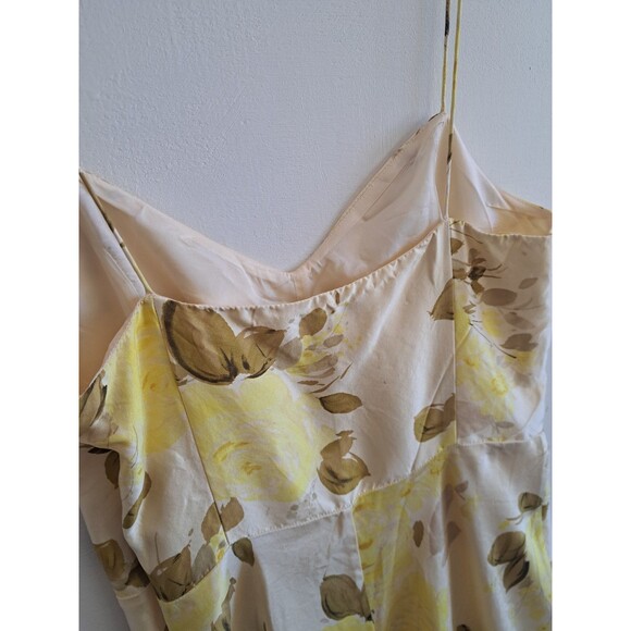 Banana Republic Yellow Floral 100% Silk Dress Spaghetti Straps Fit & Flare 8 - Picture 4 of 11